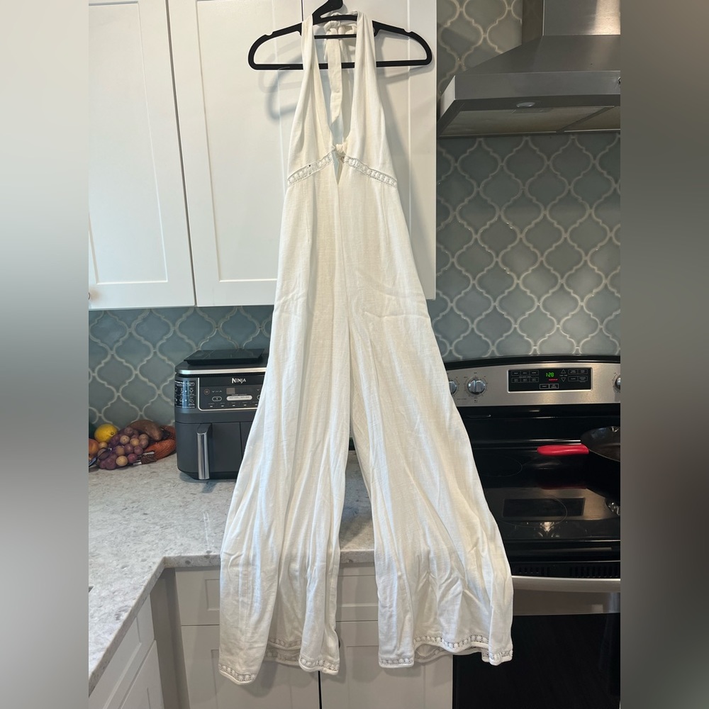 MinkPink white halter wide leg jumpsuit size large NWT